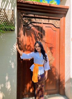 Sabrina Julie - escort in Bali Photo 5 of 6