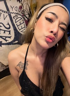 Sabrina - puta in Bangkok Photo 4 of 5