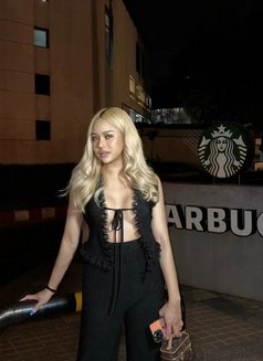 Sabrina - Transsexual escort in Okinawa Island Photo 17 of 17