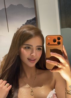 Sabyy - puta in Dubai Photo 2 of 4