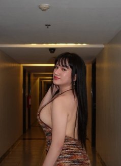 Sachi Cake - Transsexual escort in Manila Photo 11 of 13