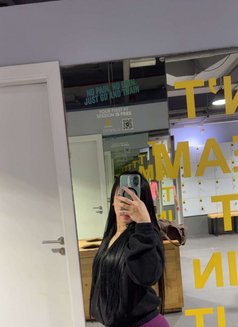 Sachi - puta in Doha Photo 4 of 4