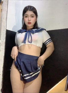 Sachi - escort in Dubai Photo 2 of 2