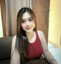 Sachi - escort in Surabaya