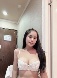 Sachie desires specialist - escort in Manila Photo 22 of 27