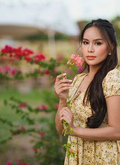 Sachie desires specialist - escort in Manila Photo 12 of 29