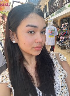 Sachii Rei - Transsexual escort in Manila Photo 1 of 6