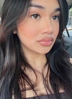Sachii Rei - Transsexual escort in Manila Photo 2 of 6