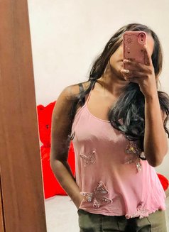 Sachini - escort in Colombo Photo 1 of 6