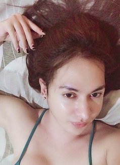 Miss - Transsexual escort in Makati City Photo 5 of 20
