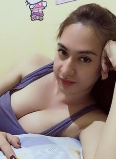 Miss - Transsexual escort in Makati City Photo 7 of 20