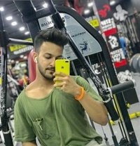 Sanam - Male escort in Mumbai