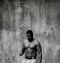 Sadaf Bull - Male adult performer in Dhaka