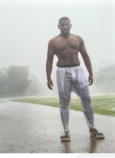 Sadaf Bull - Male adult performer in Dhaka Photo 6 of 8
