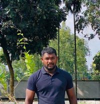 Sadaf Bull - Intérprete masculino de adultos in Dhaka