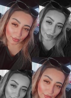 Sadaf - masseuse in Muscat Photo 1 of 2