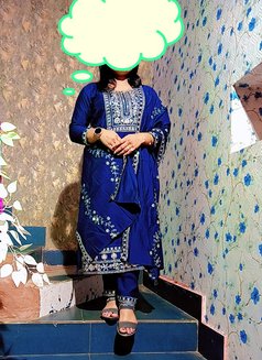Sadhna Chaudhari Independent - puta in Gurgaon Photo 6 of 7