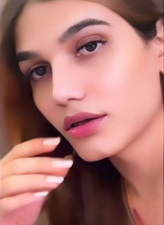 Sadia - Transsexual escort in Gurgaon Photo 16 of 16