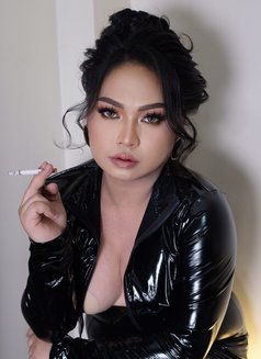HEADMISTRESS/MADAME/QUEEN/MOMMY/GODDESS - Transsexual escort in Bangkok Photo 5 of 24