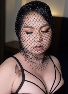 HEADMISTRESS/MADAME/QUEEN/MOMMY/GODDESS - Transsexual escort in Bangkok Photo 8 of 24