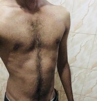 Shane For ladies / couples - Male escort in Colombo