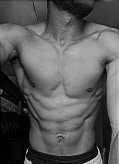 Sae - Male escort in Lusaka Photo 3 of 4