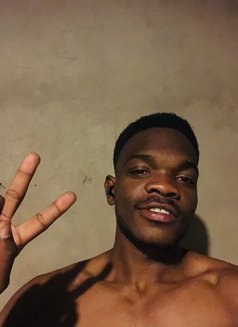 Sae - Male escort in Lusaka Photo 6 of 7