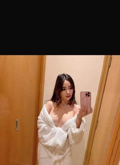 Saeyuna - escort in Abha Photo 2 of 4