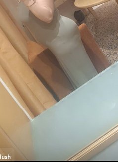 Safashuru - escort in Mumbai Photo 1 of 5