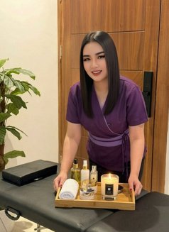 Safia Sexy Complete with massage table. - escort in Riyadh Photo 1 of 6