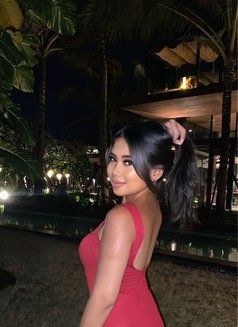 SAFIRA GOOD GFE - escort in Bali Photo 14 of 22