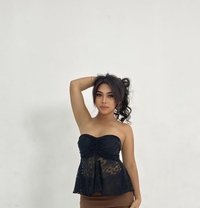 SAFIRA GOOD GFE - puta in Bali Photo 19 of 22