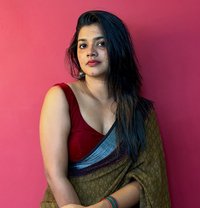 Safiya - puta in Amritsar