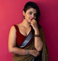 Safiya - puta in Amritsar