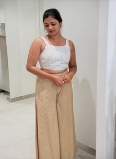 Safiya - escort in Chandigarh Photo 2 of 3