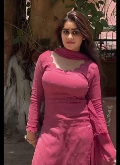 Safiya - puta in Visakhapatnam Photo 1 of 1