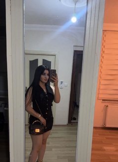 Safiya Kumari - escort in Hyderabad Photo 1 of 1