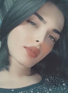 Safoo - Transsexual escort in Amman Photo 8 of 10