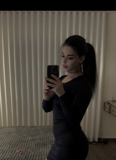 Safoo - Transsexual escort in Amman Photo 7 of 7