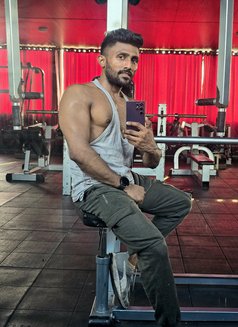 Safran - masseur in Colombo Photo 2 of 4