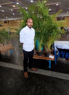 Sagar - Male escort in Mumbai Photo 1 of 2