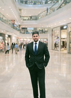 Sagar Message Republic - Male escort in New Delhi Photo 1 of 1