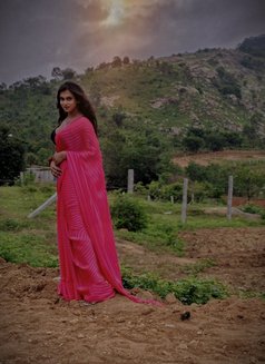 Sagorika the Queen of Seduction - Transsexual escort in Bangalore Photo 29 of 30