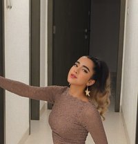 Saha - escort in Muscat