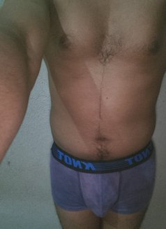 Sahan - Male escort in Colombo Photo 1 of 1