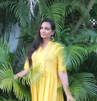 Sahana - Acompañantes transexual in Chennai