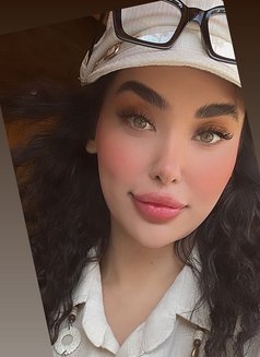 Sahar age 20 - escort in Muscat Photo 4 of 11