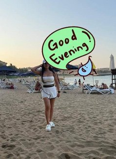 Sahar - puta in Muscat Photo 1 of 3