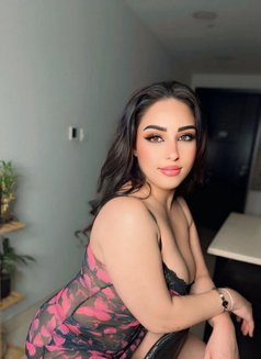 Sahar سهر - puta in Dubai Photo 2 of 8