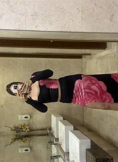 Saharrrr - puta in Muscat Photo 3 of 3